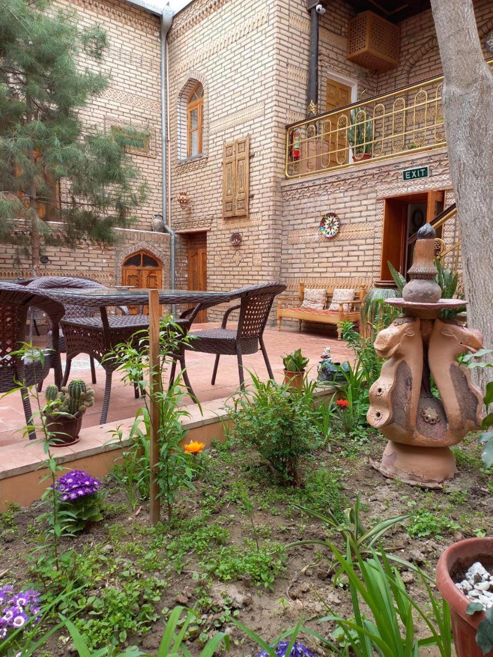 Sasha & Son Hotel Bukhara Exterior foto