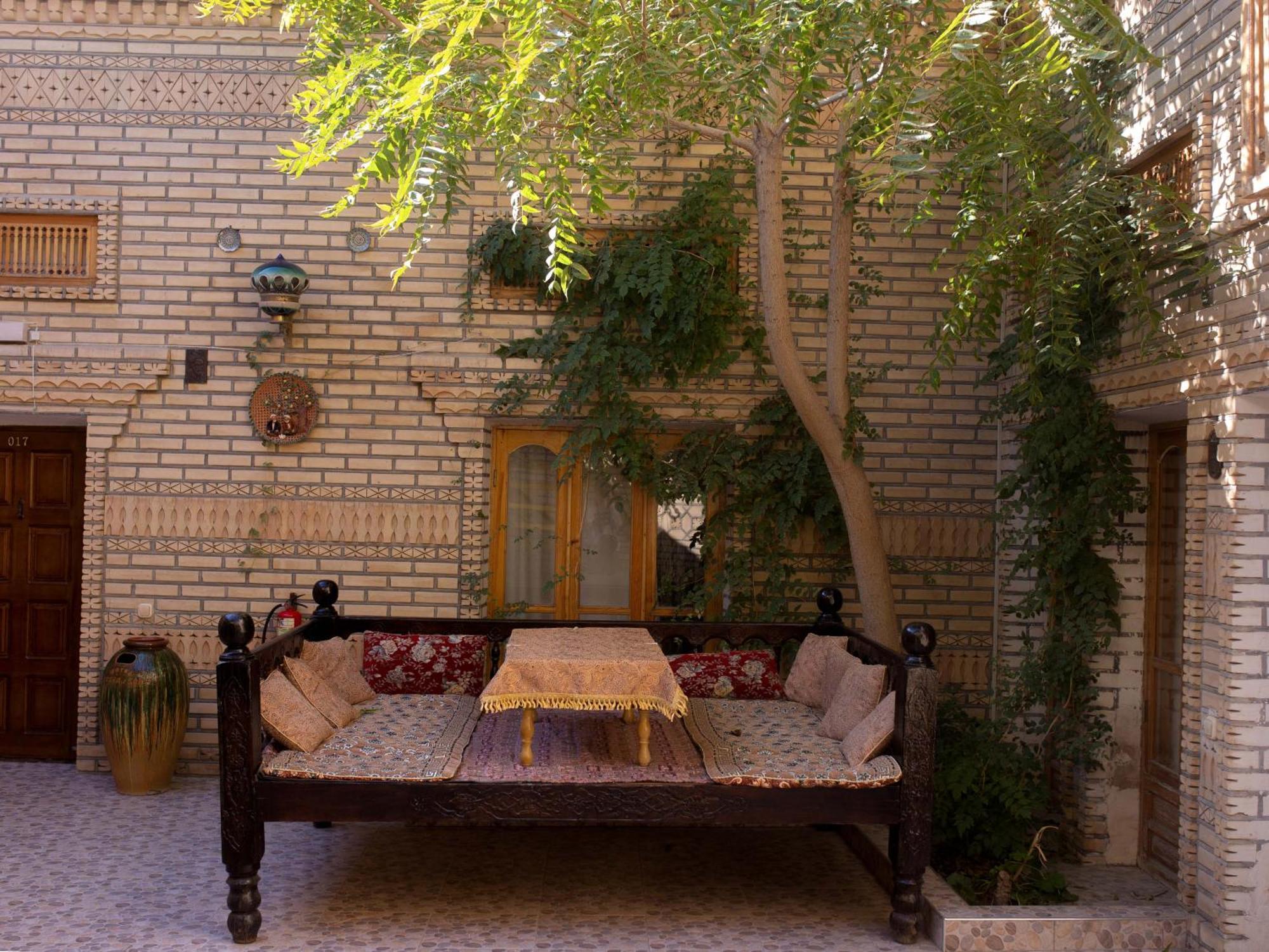 Sasha & Son Hotel Bukhara Exterior foto